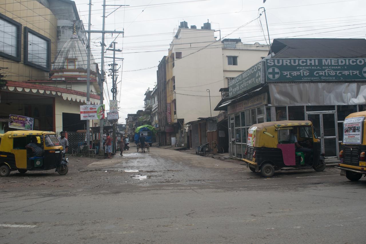 Sewak Lodge Silchar Eksteriør bilde